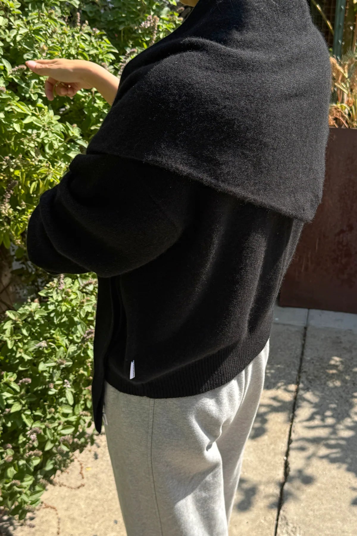 Szal kaszmirowy Cashmere Shawl black - Le Bon Shoppe