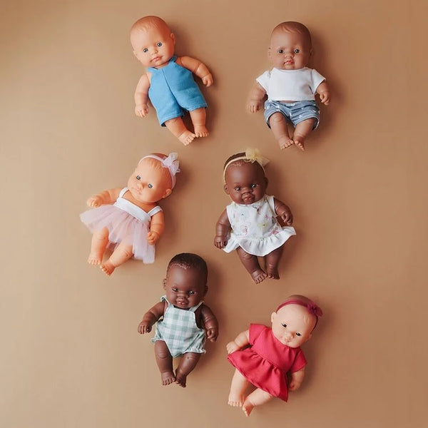 Lalka bobas dziewczynka 21 cm Europejka