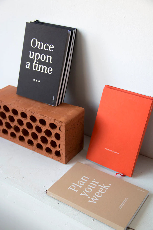 Notes z numerowanymi stronami A5 Once upon time... black