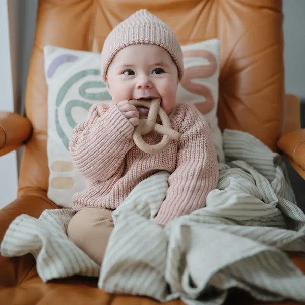Silikonowy Gryzak Pretzel natural