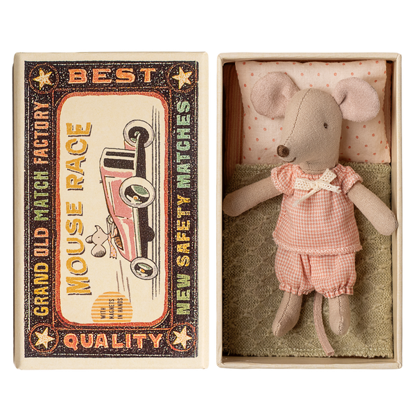 Myszka Mała siostra w pudełku