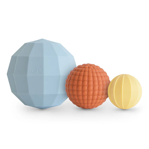 Kule sensoryczna Nesting Spheres powder blue