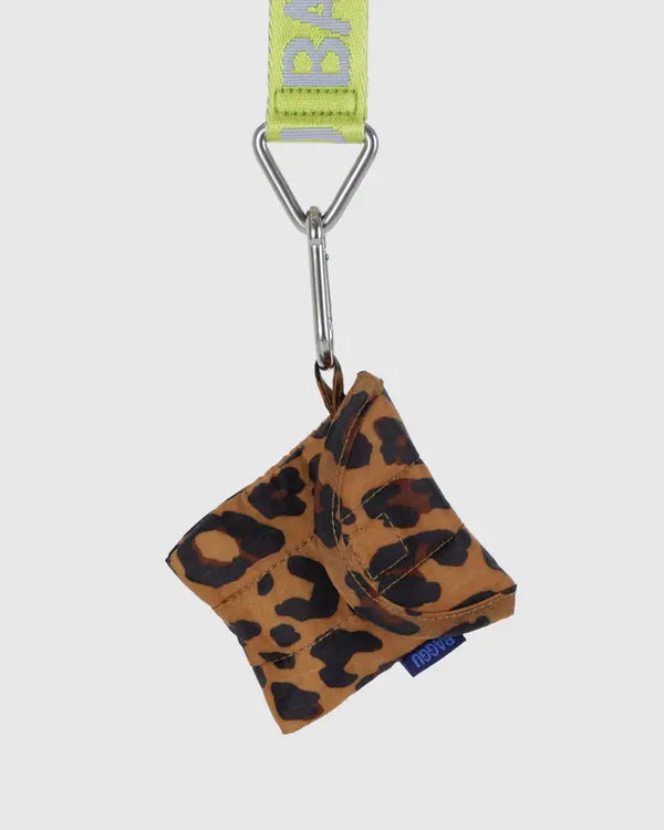 Miękkie etui na słuchawki leopard Baggu