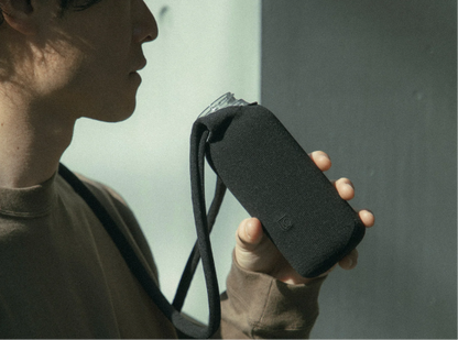 Torba na butelkę Futo Bottle Sling Bag - Black - Kinto