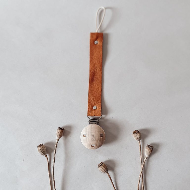 Zawieszka do Smoczka Leather Cognac