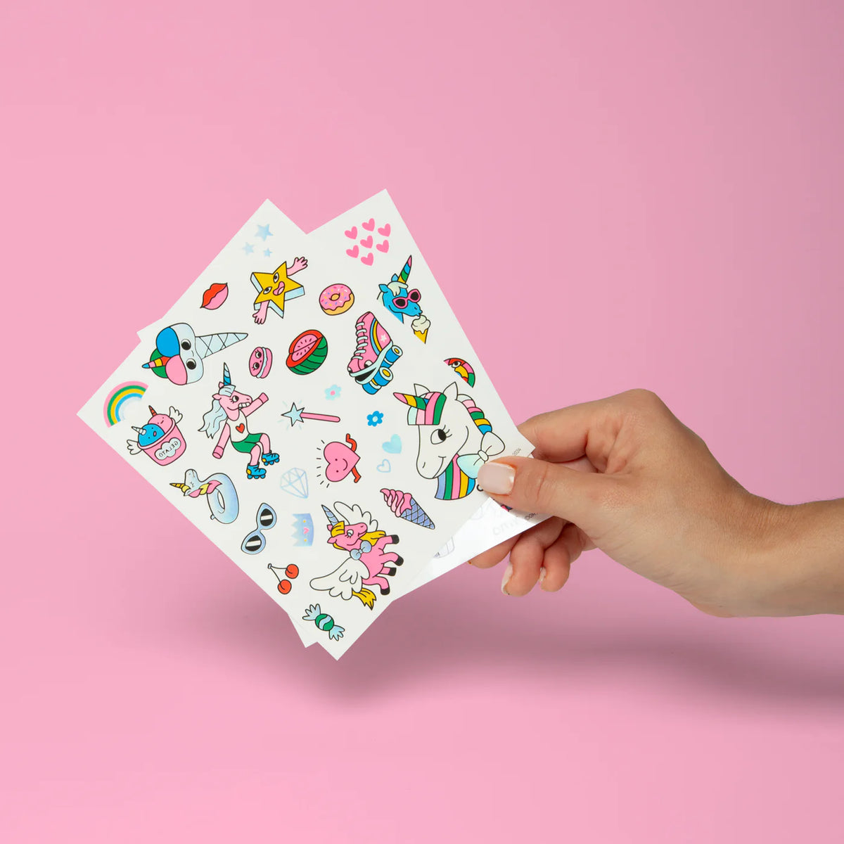 Tatuaże dla Dzieci 50 Sztuk - Lily - Omy