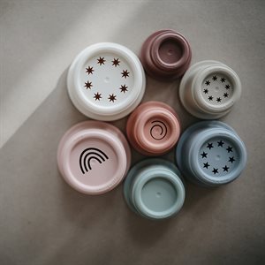 Piramidka Sensoryczna z Kubeczków - Stacking Cups Petal