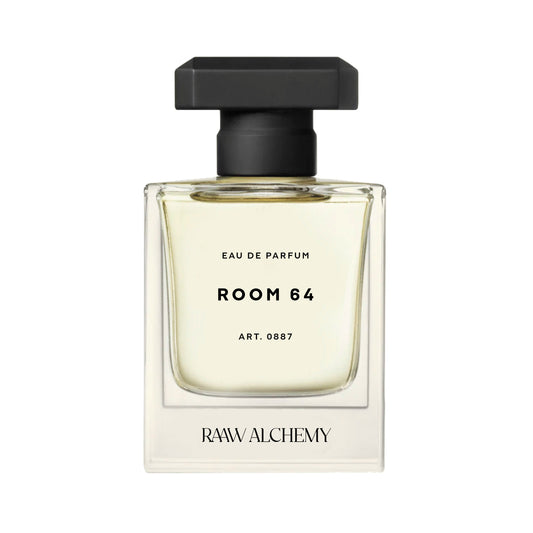 Szklana butelka wody perfumowanej Room 64 marki RAAW Alchemy z czarną nakrętką na jasnym tle.